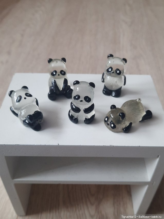 Пандочки лотом светятся — Миниатюра для кукол