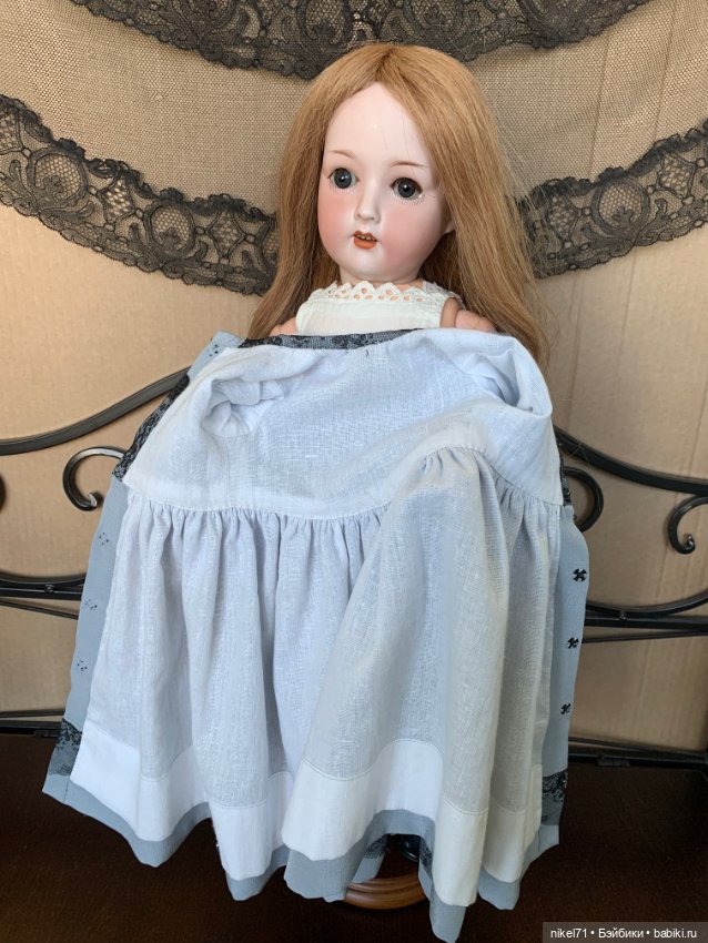 Платье для антикварной куклы (фото 5)
