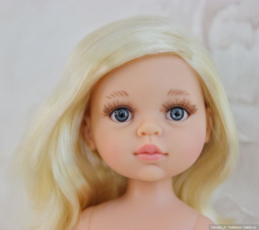 Paola Reina, Клаудия с серыми глазами, 32 см, № 2 (фото 8)