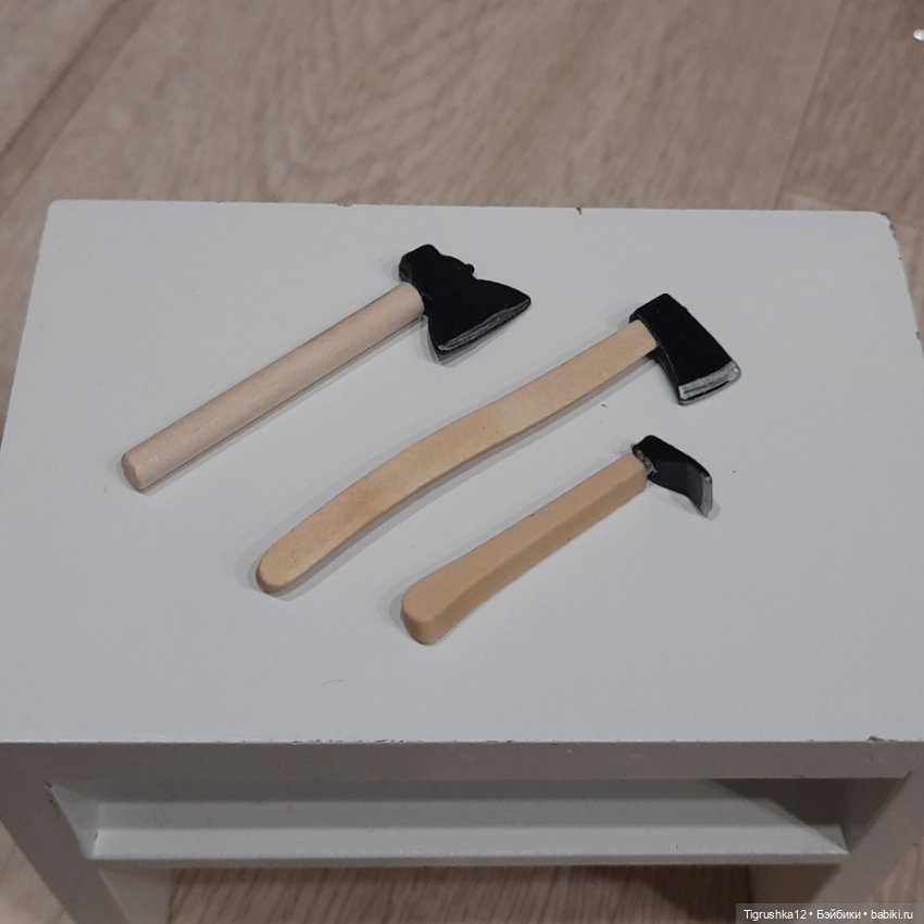 Топоры набором — Миниатюра для кукол