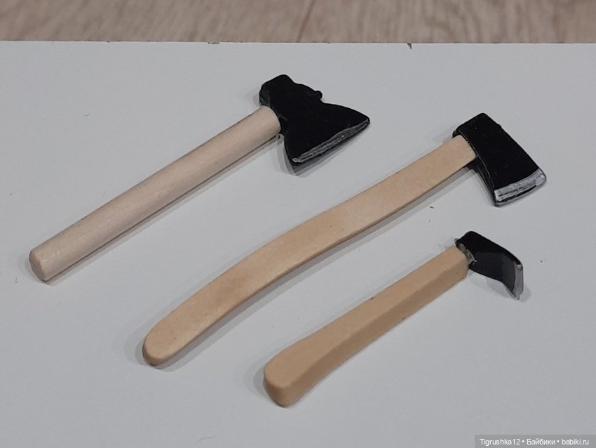 Топоры набором — Миниатюра для кукол (фото 2)