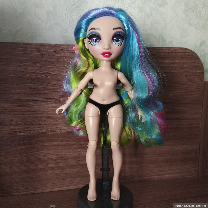 Кукла Rainbow High Амайа Рейн (фото 4)