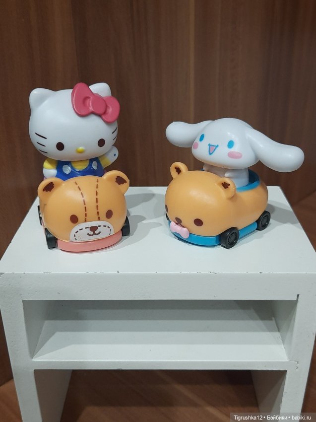 Хэлло кити на машинке — Миниатюра для кукол (фото 4)
