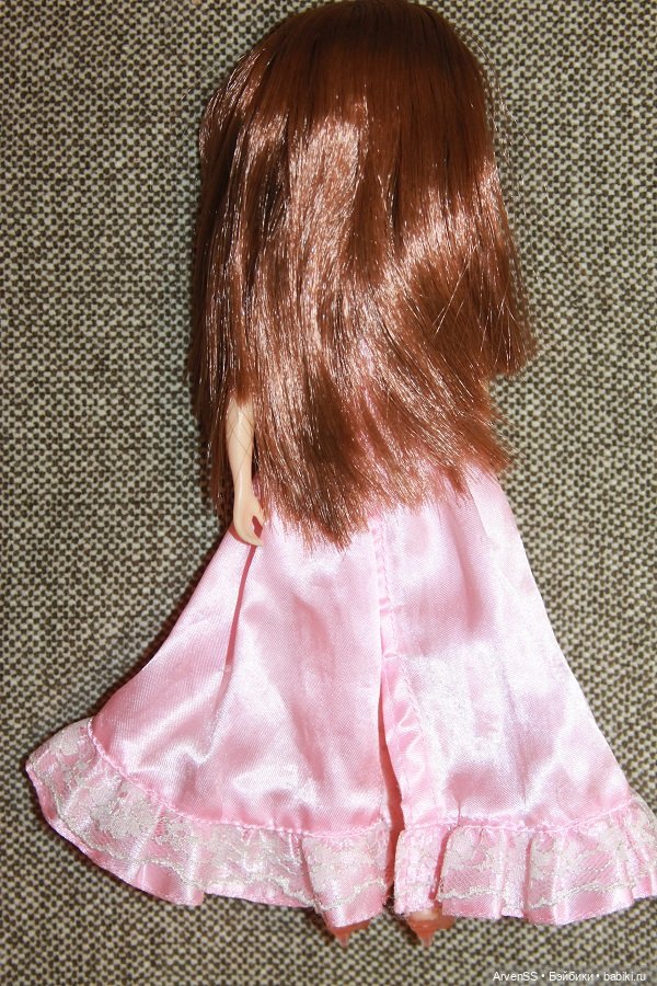 Ликка Castle с челкой — Игровые куклы (фото 5)
