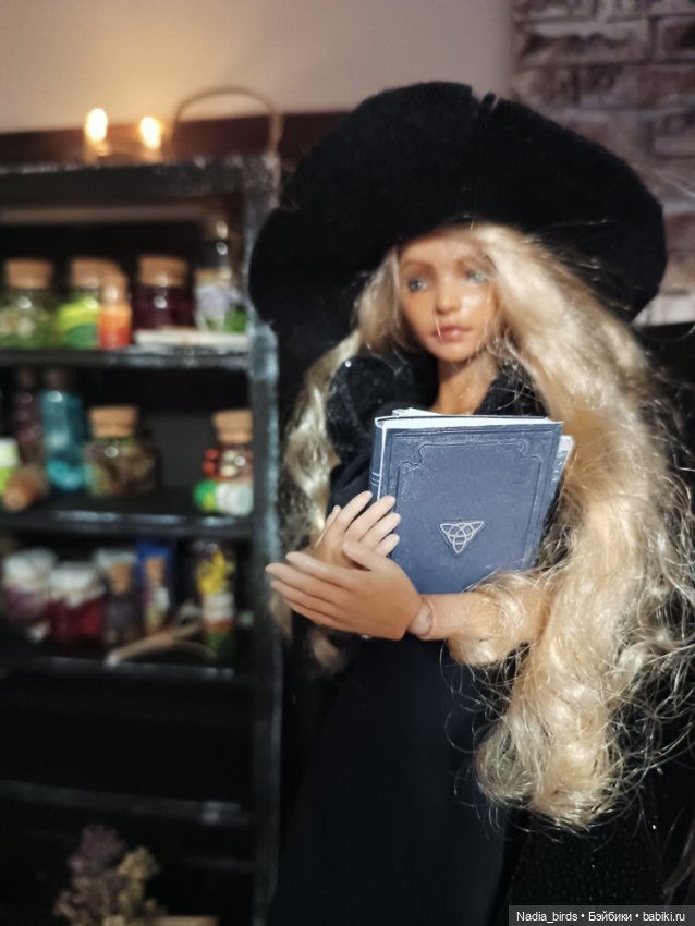 Шкаф ведьмы 1/6 — Кукольная миниатюра и румбокс (фото 10)