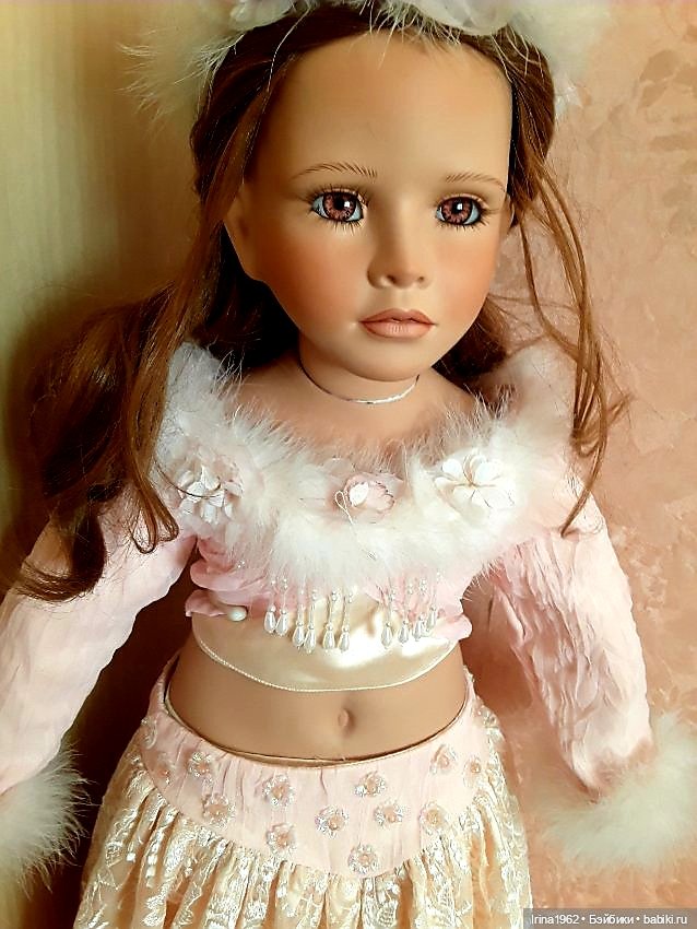 Восточная красавица, танцовщица в великолепном аутфите (фото 4)