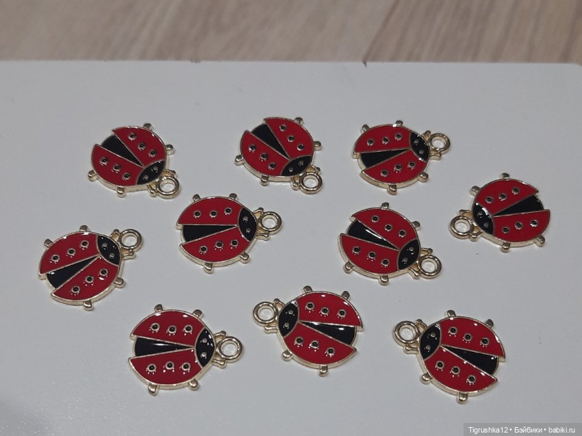Подвески божьи коровки — Миниатюра для кукол