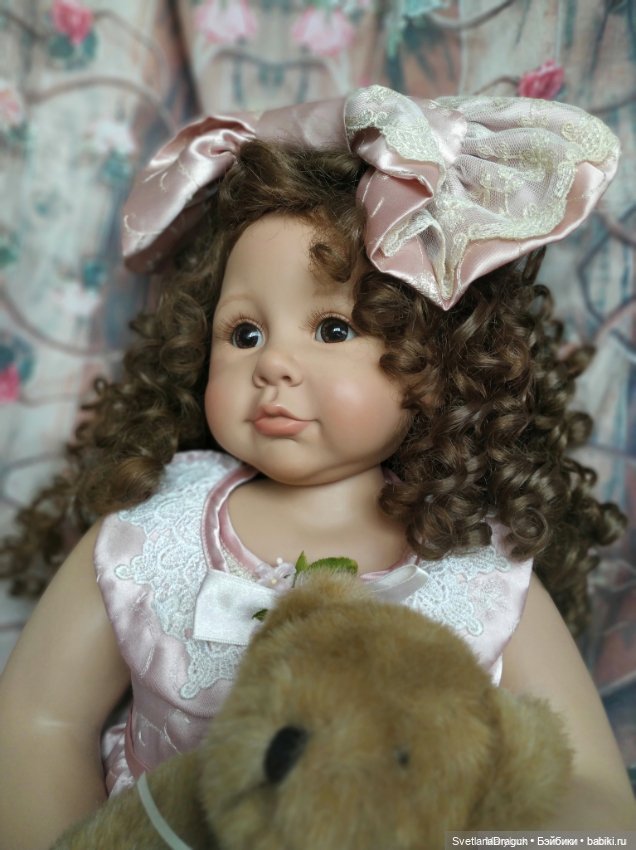 Крупная виниловая кукла — Коллекционные куклы (фото 3)