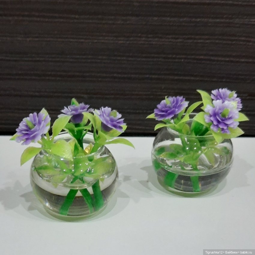 Вазочки с цветами — Миниатюра для кукол