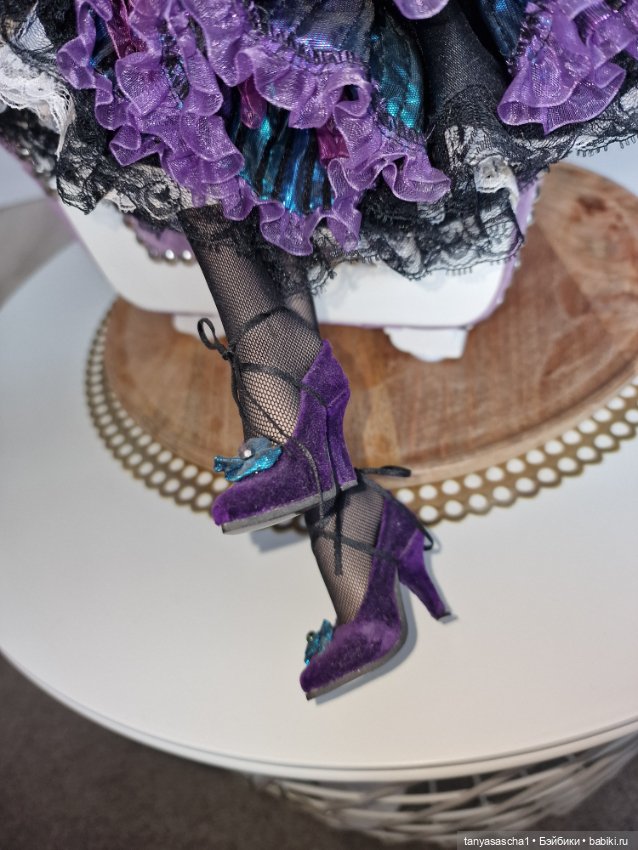 Giselle Jan Mclean Фарфоровая кукла Куртизанка (фото 8)