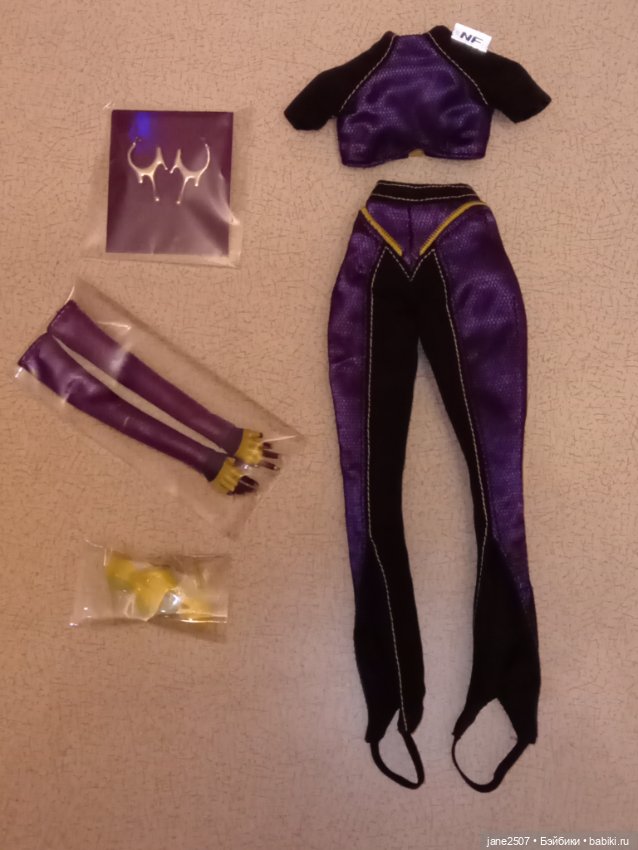 Полный аутфит Fashion royalty Nu Face Dominique Adrenaline Rush новый