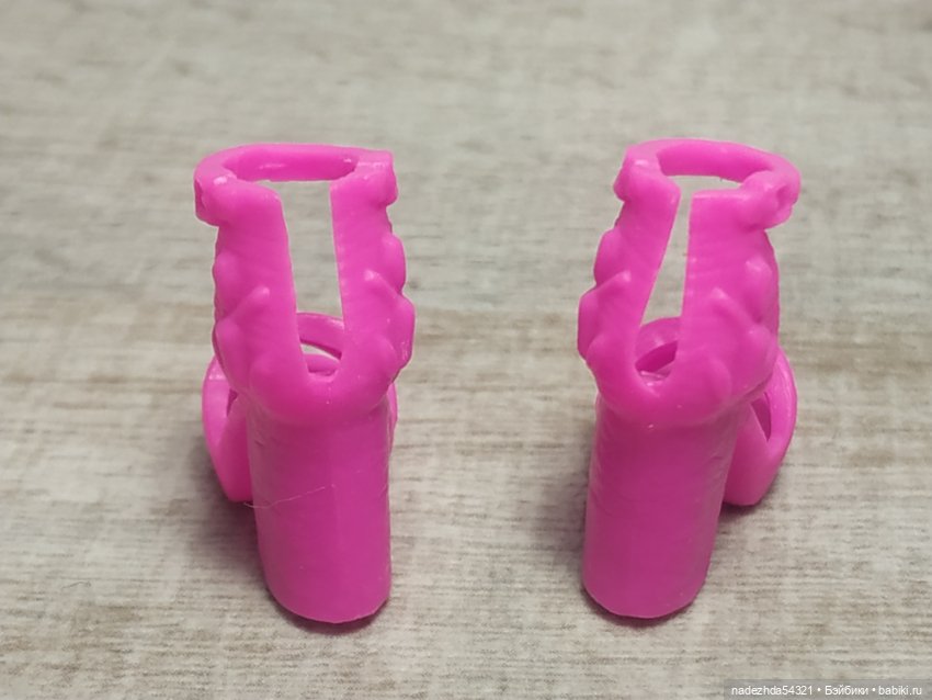 Розовые босоножки для Барби (фото 2)