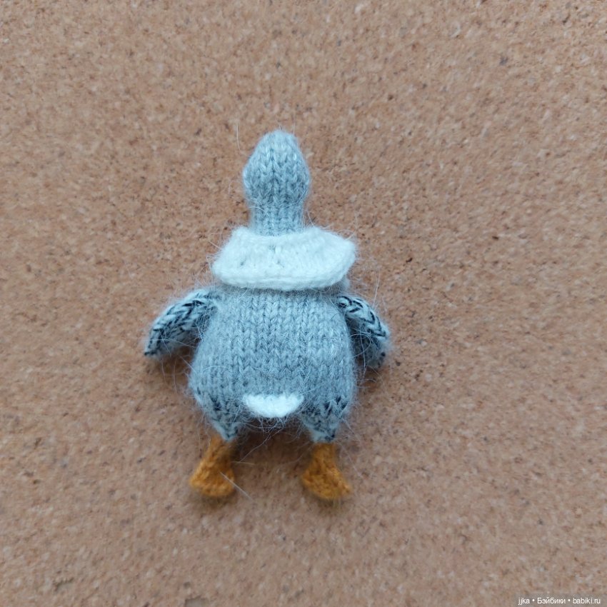 Маленький серый гусенок — Авторские игрушки (фото 4)