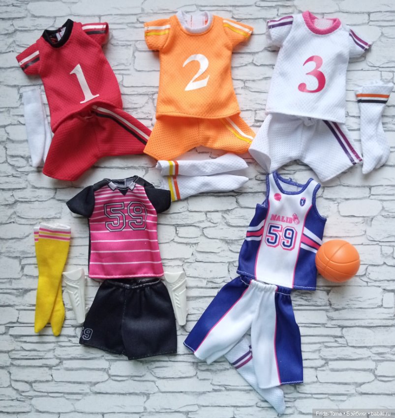 Спортивная одежда на барби носки шорты майка
