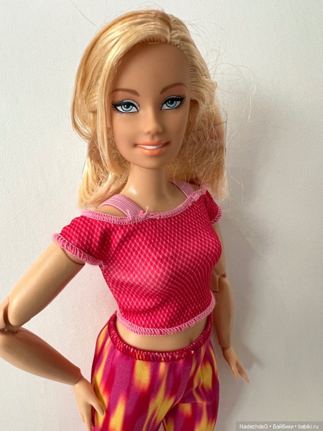 Марвел Женщина-невидимка На теле йоги (фото 2)