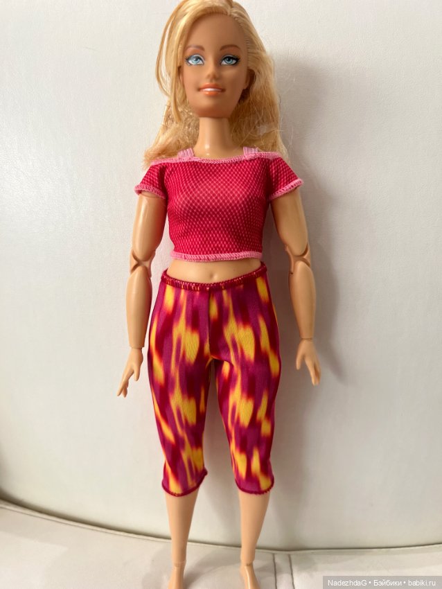 Марвел Женщина-невидимка На теле йоги