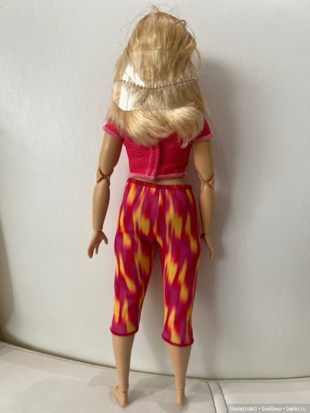 Марвел Женщина-невидимка На теле йоги (фото 9)