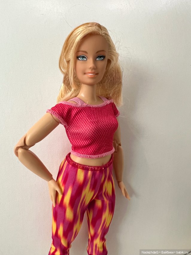 Марвел Женщина-невидимка На теле йоги (фото 10)