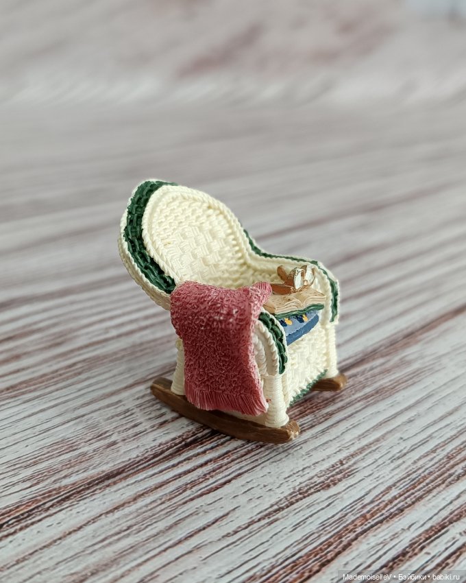 Набор миниатюр "Воспоминания викторианской эпохи. Патио" от Avon