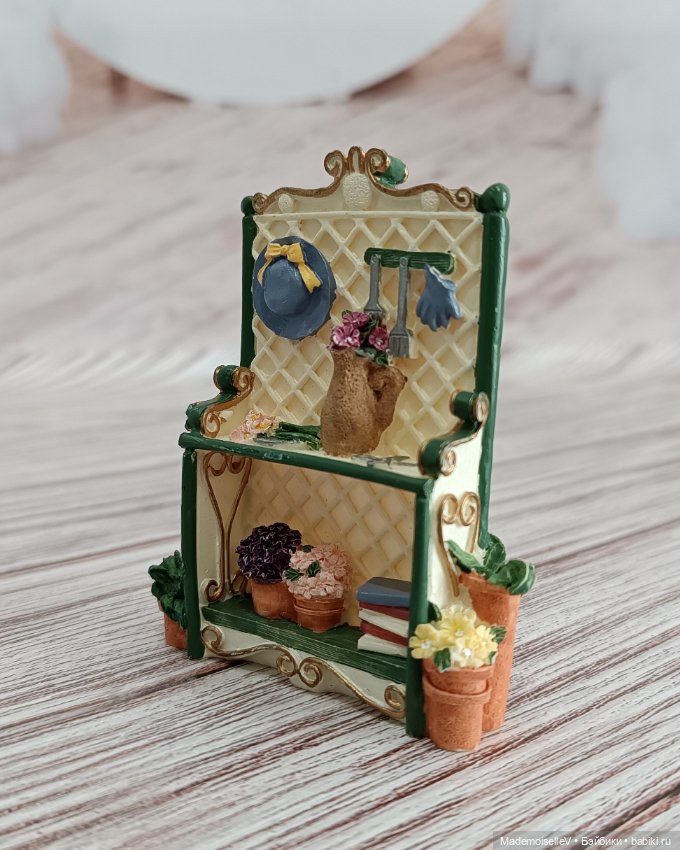 Набор миниатюр "Воспоминания викторианской эпохи. Патио" от Avon (фото 9)