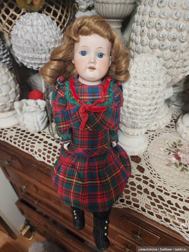 Маленькая куколка Арманд Марсель 370, 36 см (фото 9)
