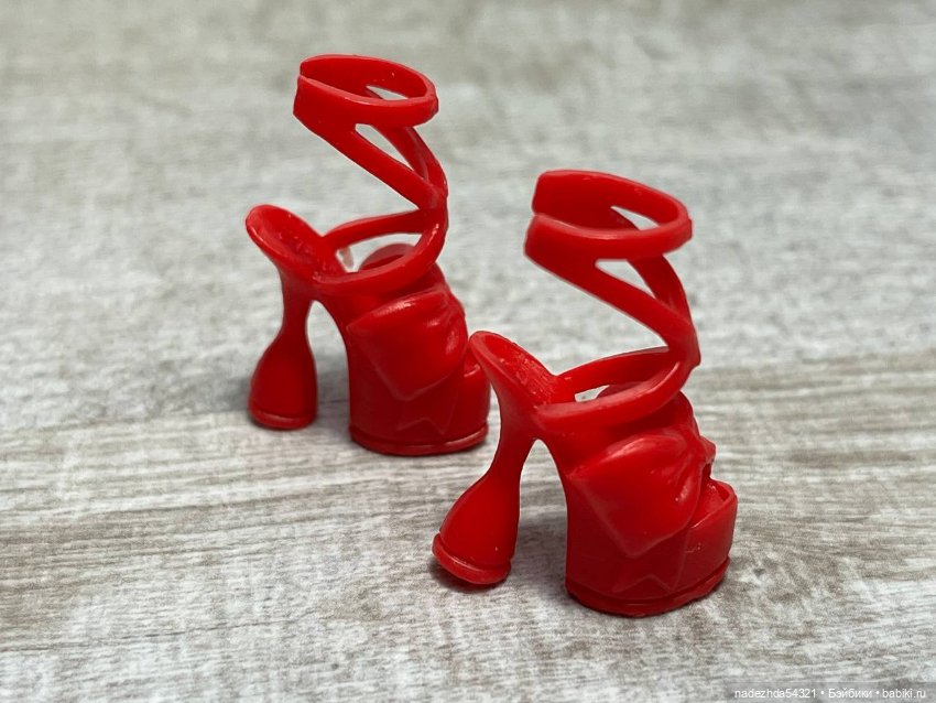 Аутфит Барби Праздничная 2024 год (фото 7)