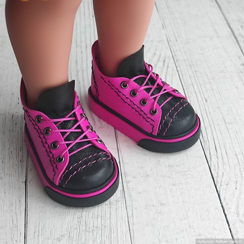 Кеды Llorens 42 см — Обувь для кукол