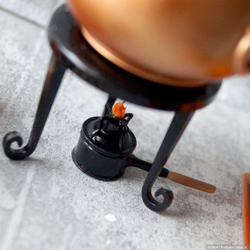 Набор для Хэллоуина №5 в масштабе 1:6 (фото 7)