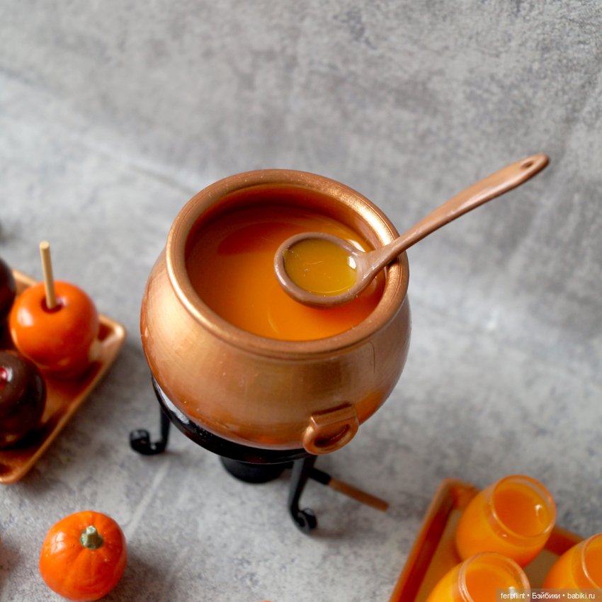 Набор для Хэллоуина №5 в масштабе 1:6 (фото 6)