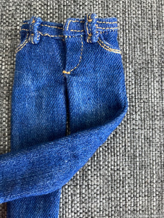 Джинсы на куклу БЖД и других 26 см (фото 2)
