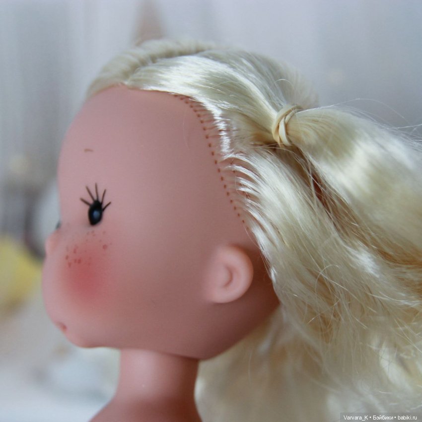 Llorens, Miss Minis, платиновая блондинка в платье, 26 см (фото 3)