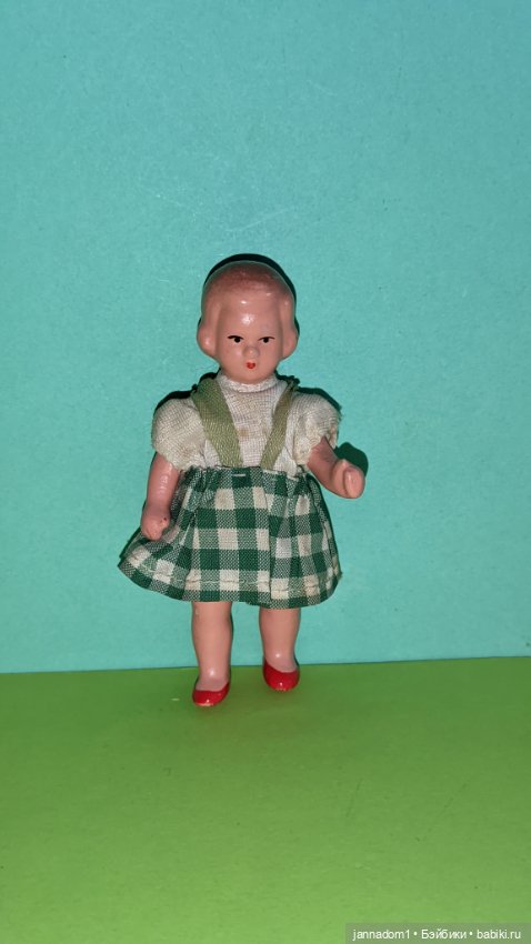 Керамическая куколка Tebu с рельефными волосами, высота 8,5 см (фото 5)