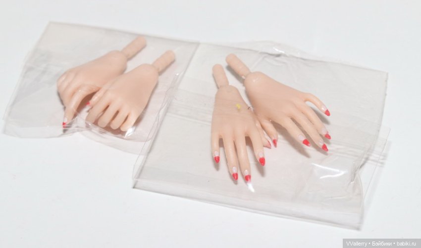 Когтистые кисти Japan (Integrity Toys)