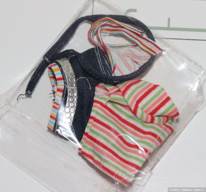 Пляжный лот — Одежда для кукол