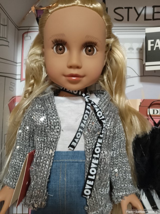 Подружка винил 42 см — Игровые куклы (фото 3)