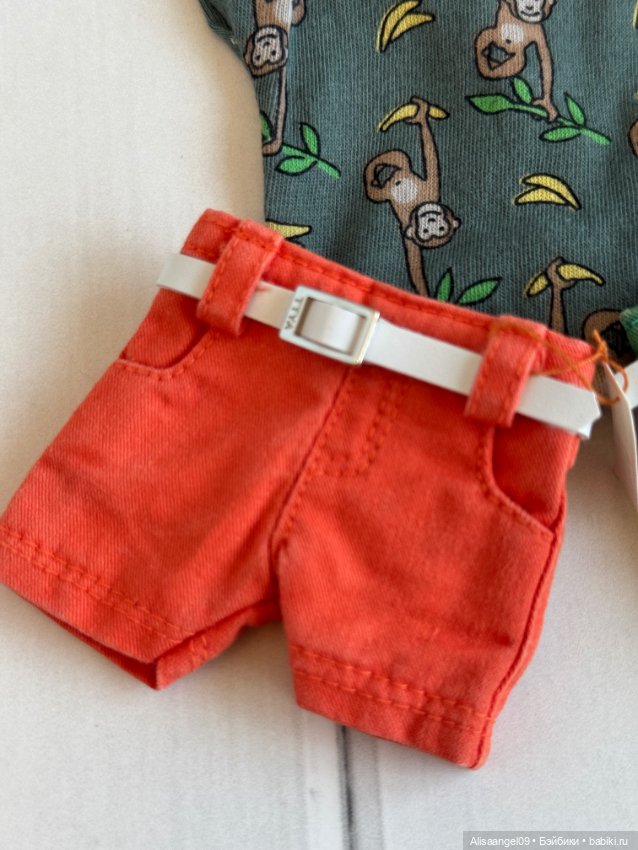 Футболка и двое шорт на блайз (фото 3)