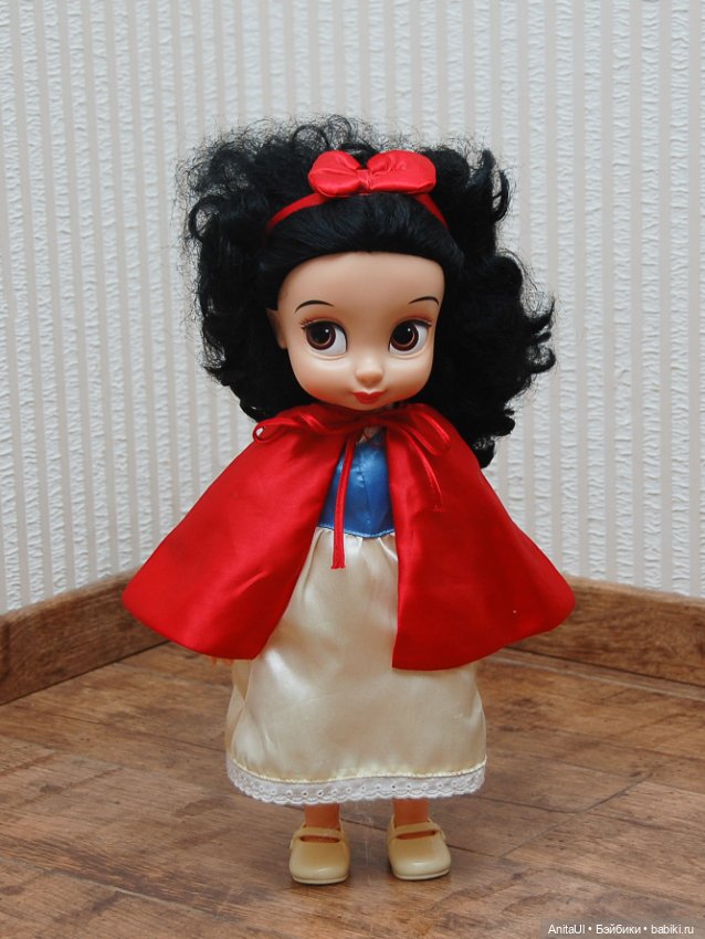 Кукла Белоснежка от Дисней Аниматорс (2011)