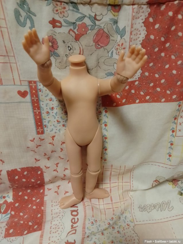 Шарнирное тело#2 с поворотными ступнями