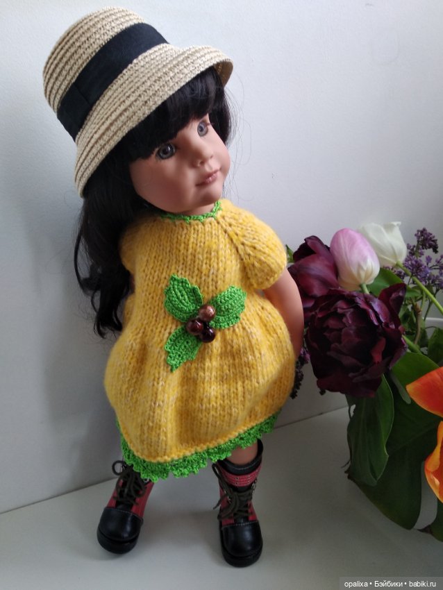 Шляпки для кукол соломенные