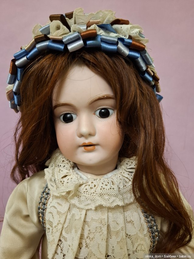 Антикварная кукла неизвестного производителя