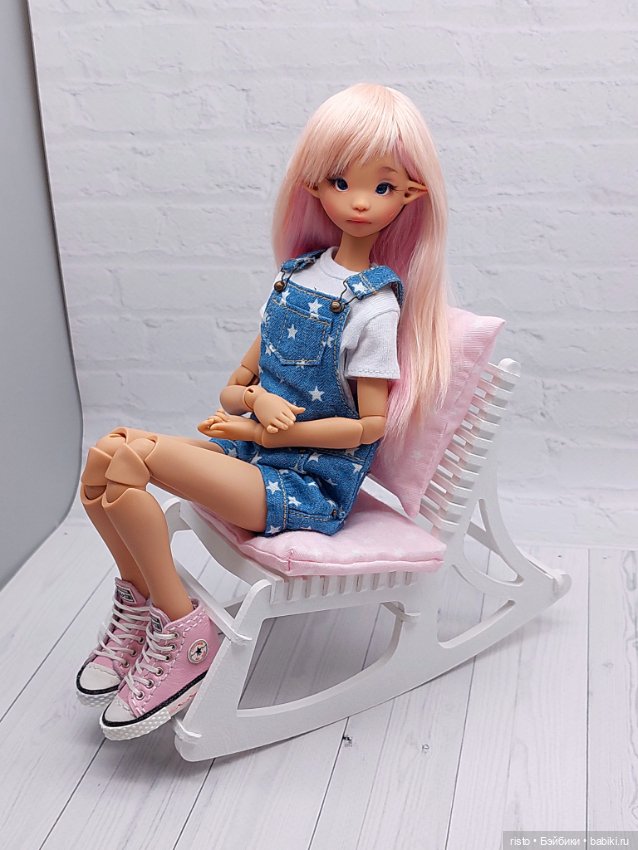 Белое кресло-качалка для кукол формата 1/6 от Fairylight (фото 6)