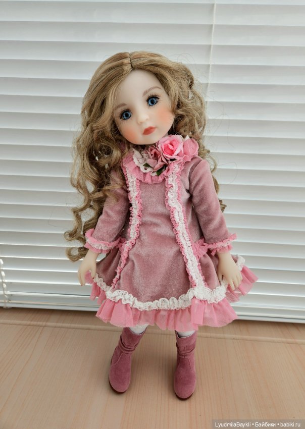 Талия Руби Ред в розовом — Игровые куклы (фото 7)