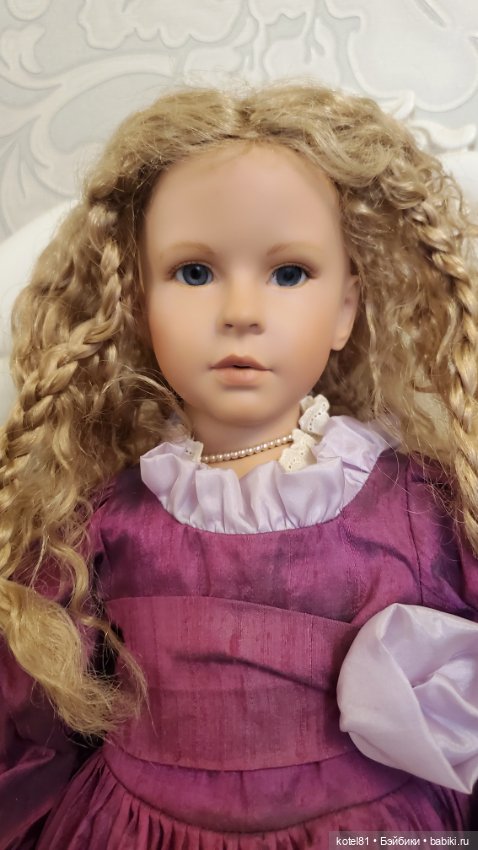Vera Scholz кукла виниловая коллекционная (фото 4)