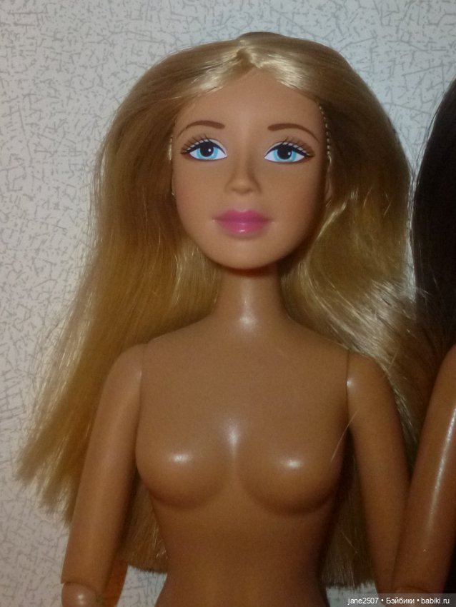 Игровая шарнирная кукла 30 см (Китай) новая - размер Барби - лот из двух (блондинка и шатенка) (фото 5)