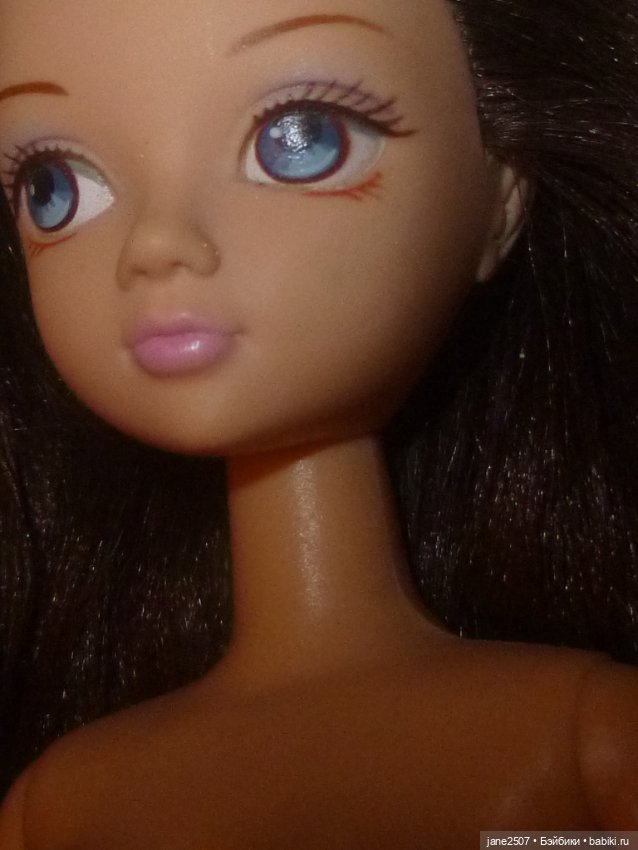 Кукла Соня (Kurhn) игровая с дефектом (фото 7)