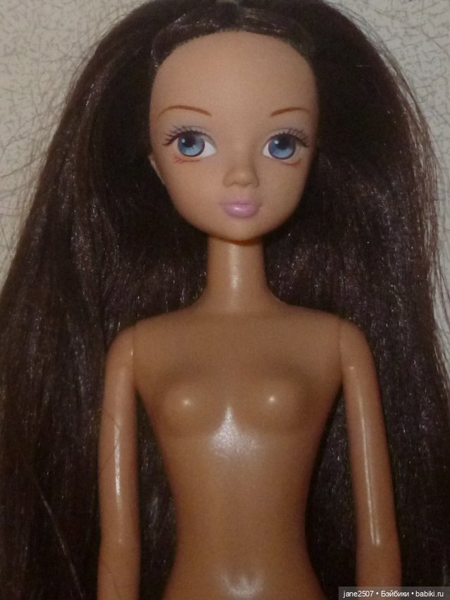 Кукла Соня (Kurhn) игровая с дефектом (фото 2)