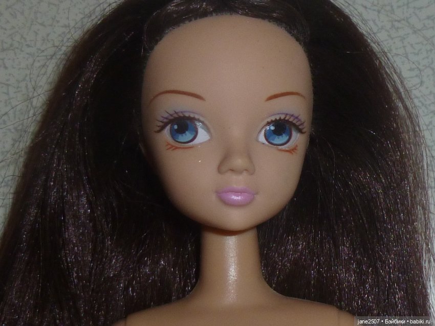 Кукла Соня (Kurhn) игровая с дефектом (фото 9)