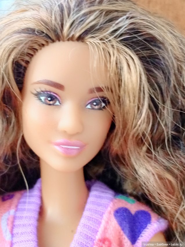 Barbie Fashionistas #201 на шарнирном теле (фото 5)