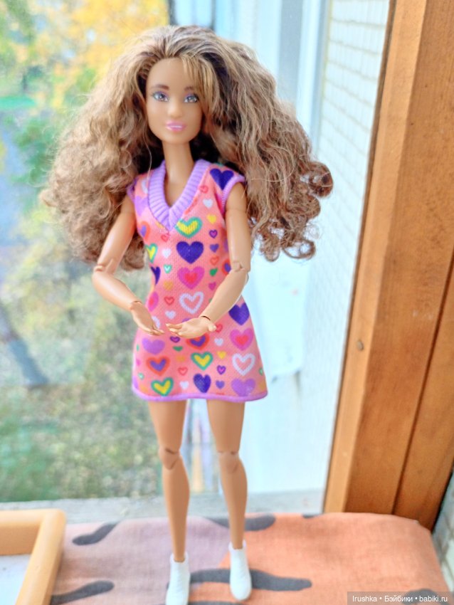 Barbie Fashionistas #201 на шарнирном теле (фото 3)
