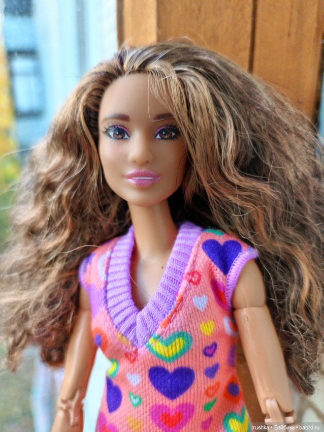 Barbie Fashionistas #201 на шарнирном теле (фото 4)
